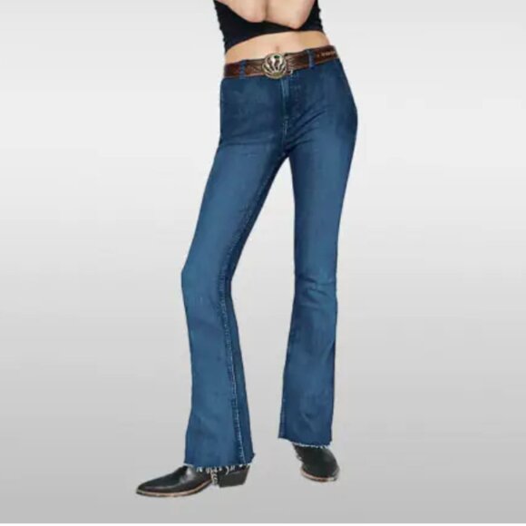 We the Free Women's Size 29 Level Up Slit Bootcut Medium Wash Jeans - Picture 1 of 14